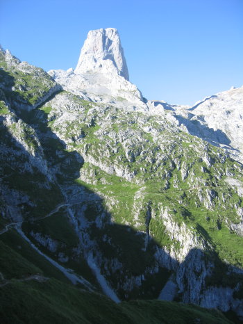 Picu Urriellu (Naranjo de Bulnes)