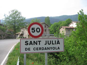 Entrada a Sant Julià de Cerdanyola